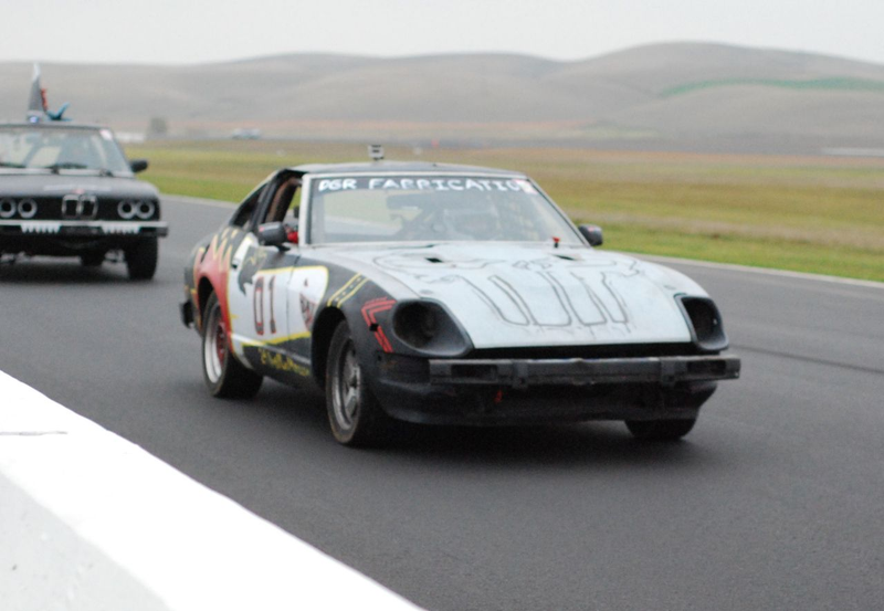 Illustration for article titled 24 Hours Of LeMons Arse Freeze-A-Palooza Über Gallery: Awesome Datsuns, Driven Nissans